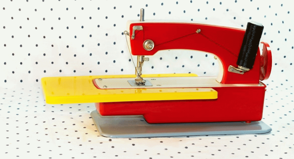 How to Use Mini Sewing Machine